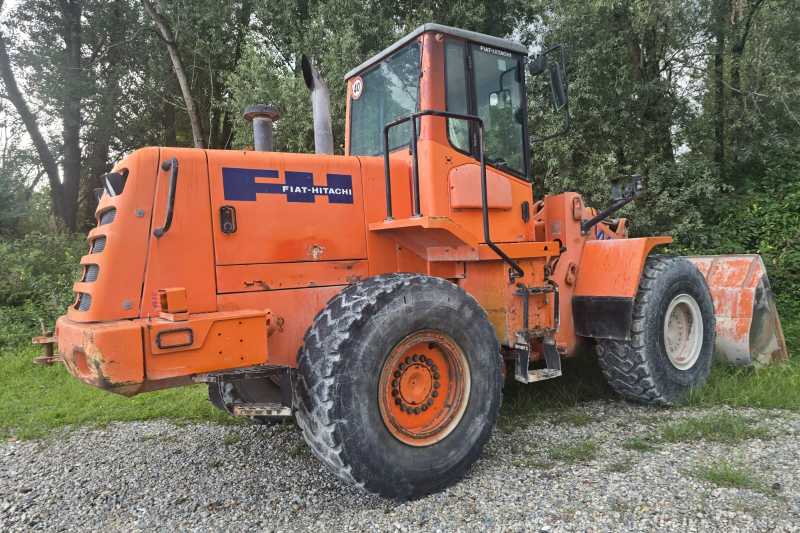 OmecoHub - Immagine FIAT KOBELCO W170